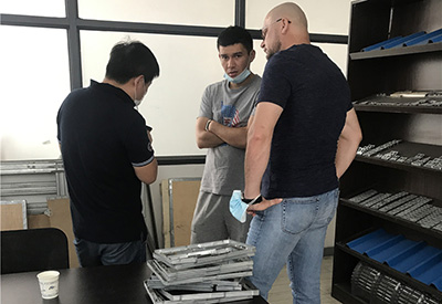 國(guó)外客戶(hù)